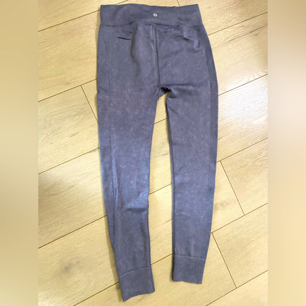 High Waisted Leggings, activewear leggings, Relaxed-fit Jogger, Yoga Leggings M